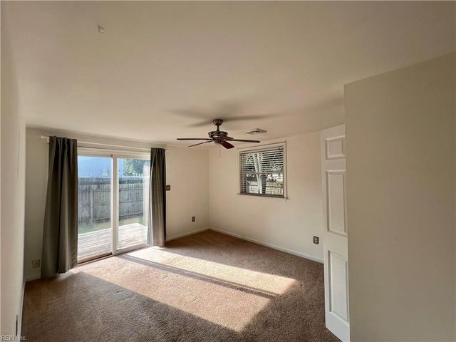 2304 Burnette DR, Hampton, VA 23663