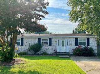 2304 Burnette DR, Hampton, VA 23663