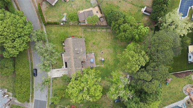 1105 Cogliandro DR, Chesapeake, VA 23320