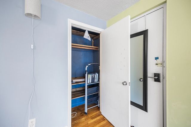 150 Wrentham St 9, Boston, MA 02124