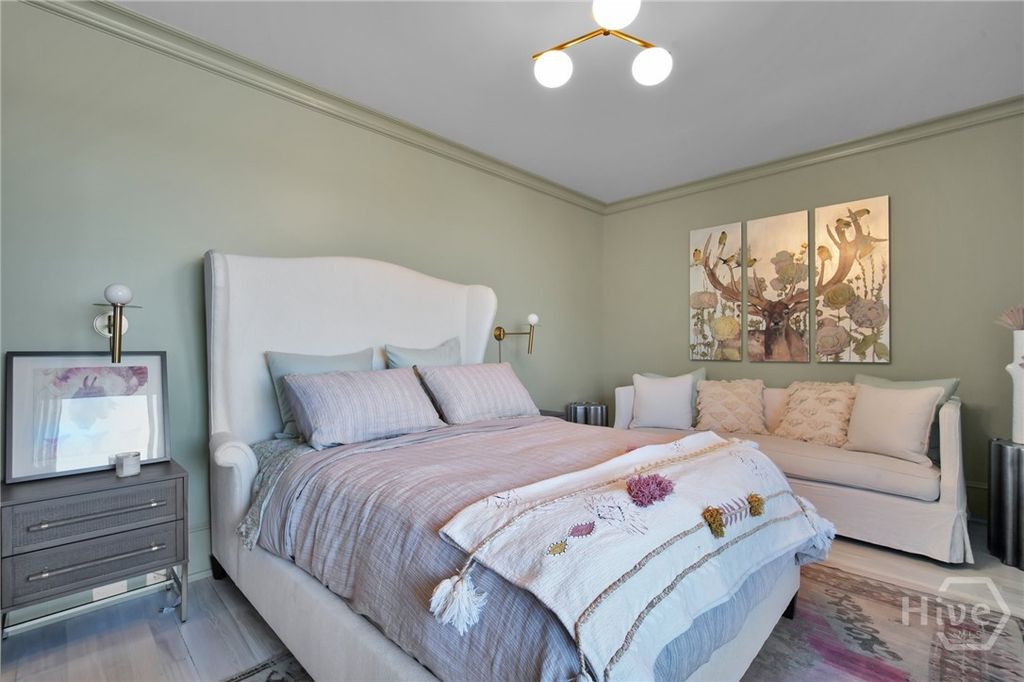 Image 18 of property listing at 160 Oatland Island Road B, Savannah, GA 31410
