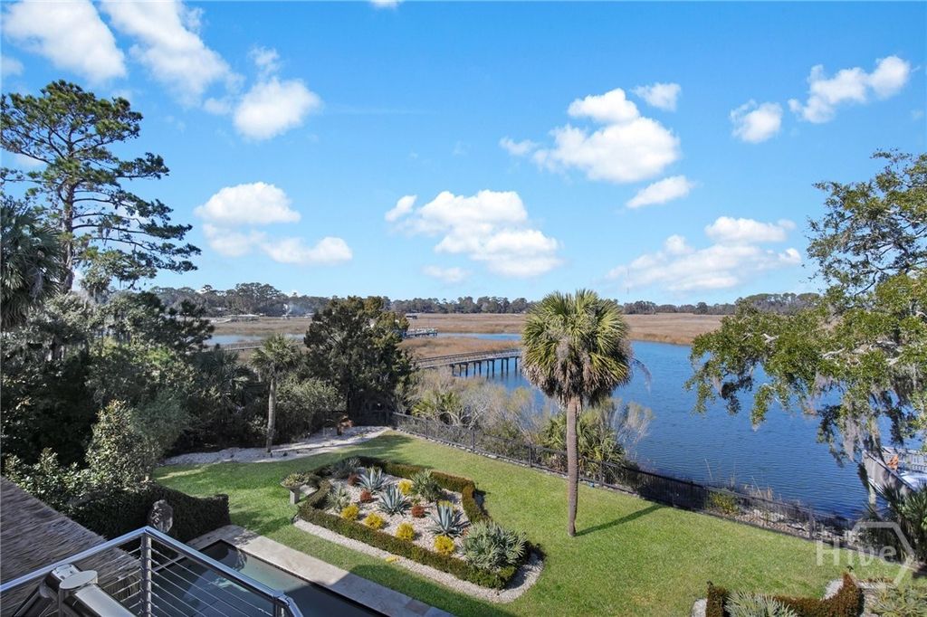Image 35 of property listing at 160 Oatland Island Road B, Savannah, GA 31410