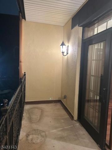 36 W 14Th St Unit 201 201, Bayonne City, NJ 07002