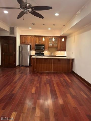 36 W 14Th St Unit 201 201, Bayonne City, NJ 07002