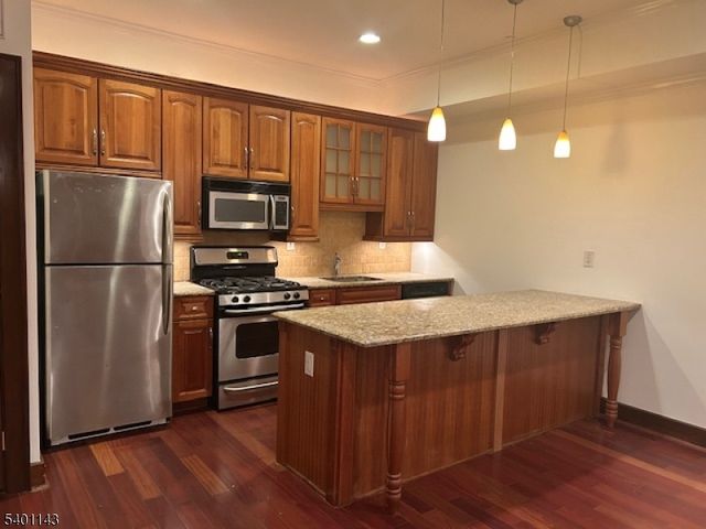 36 W 14Th St Unit 201 201, Bayonne City, NJ 07002