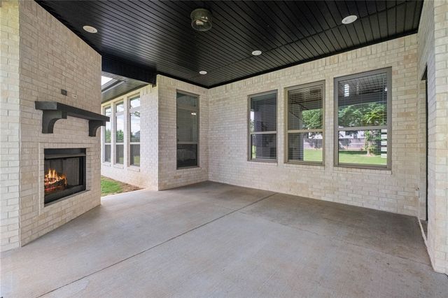 406 Torrance Drive, Cave Springs, AR 72718