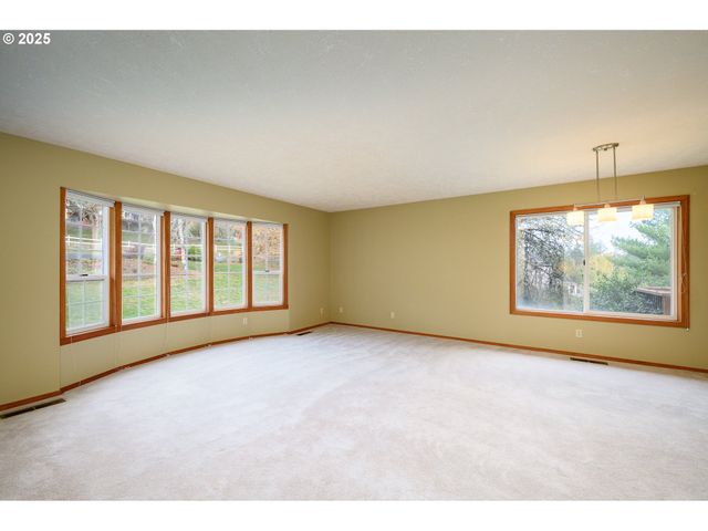 14355 Nw PHEASANT HILL Ln, Mc Minnville, OR 97128