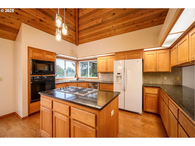14355 Nw PHEASANT HILL Ln, Mc Minnville, OR 97128