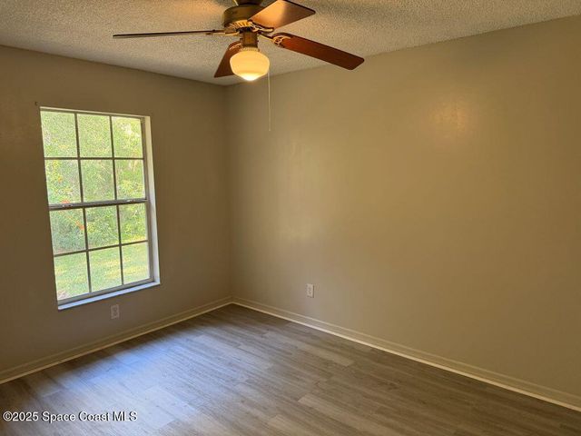 3213 Brentwood Lane, Melbourne, FL 32934