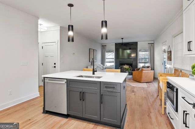 1060 Cobblestone Lane, Bogart, GA 30622