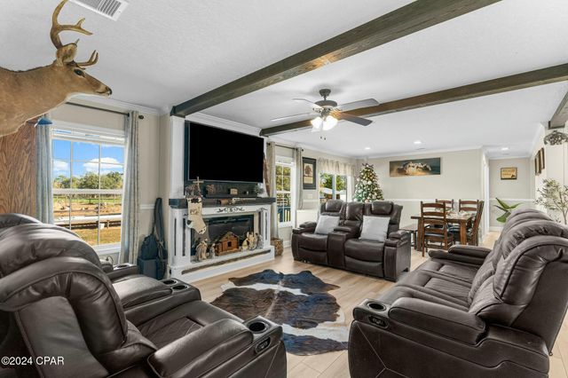 10917 Lawrence Road, Fountain, FL 32438