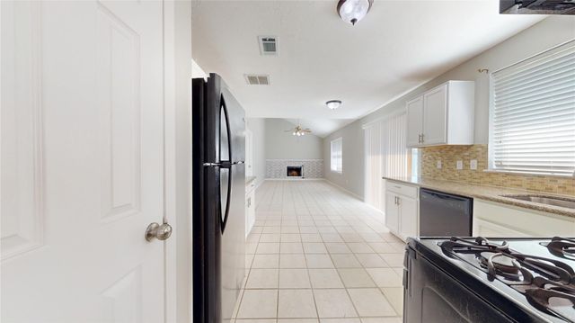 13211 Klamath Falls Drive, Houston, TX 77041