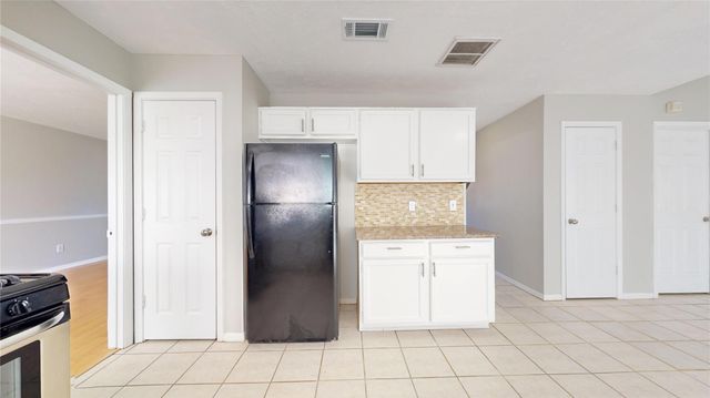 13211 Klamath Falls Drive, Houston, TX 77041
