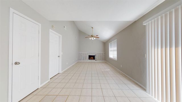 13211 Klamath Falls Drive, Houston, TX 77041