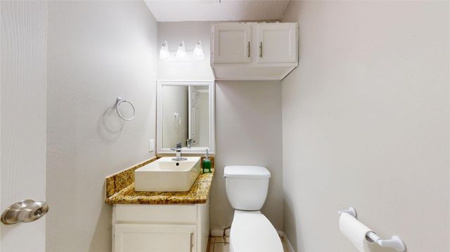 13211 Klamath Falls Drive, Houston, TX 77041