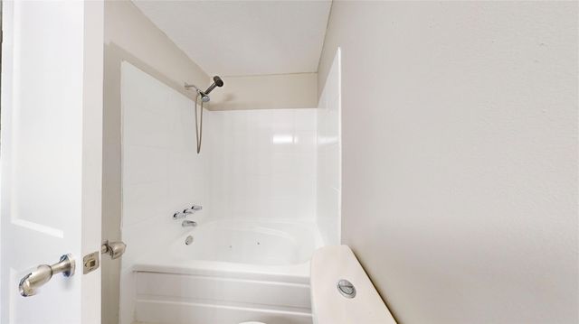 13211 Klamath Falls Drive, Houston, TX 77041