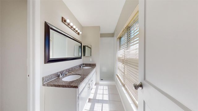 13211 Klamath Falls Drive, Houston, TX 77041