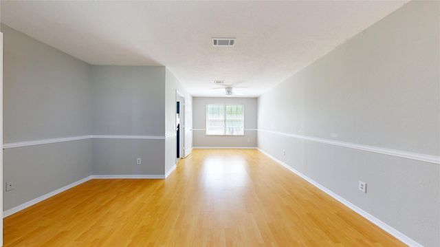 13211 Klamath Falls Drive, Houston, TX 77041