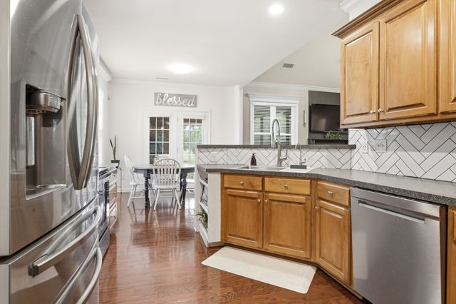 802 Galileo Dr, Rockvale, TN 37153