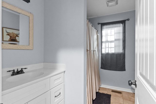 212 Ostella Rd, Cornersville, TN 37047