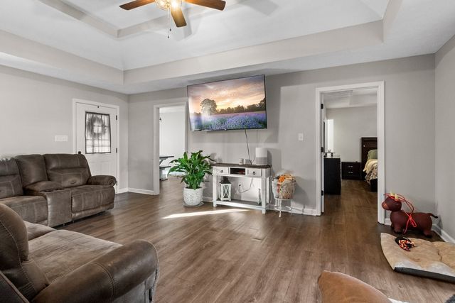 212 Ostella Rd, Cornersville, TN 37047