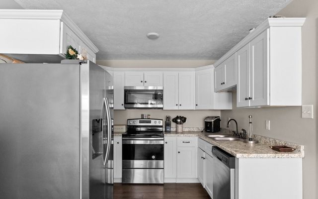 212 Ostella Rd, Cornersville, TN 37047