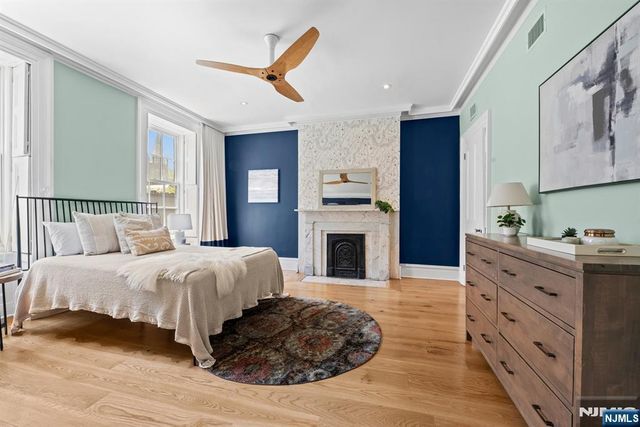 103 Grand Street, Jersey City, NJ 07302