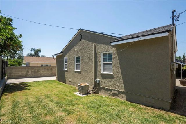 160 N Barranca, Glendora, CA 91741