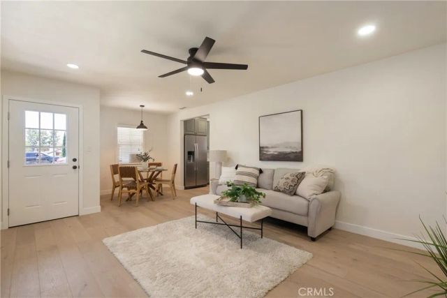 160 N Barranca, Glendora, CA 91741