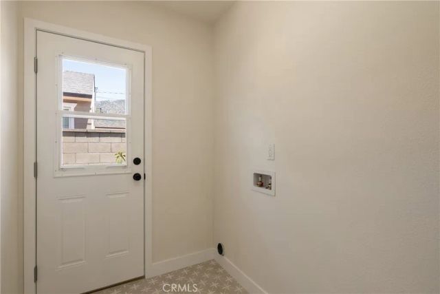 160 N Barranca, Glendora, CA 91741