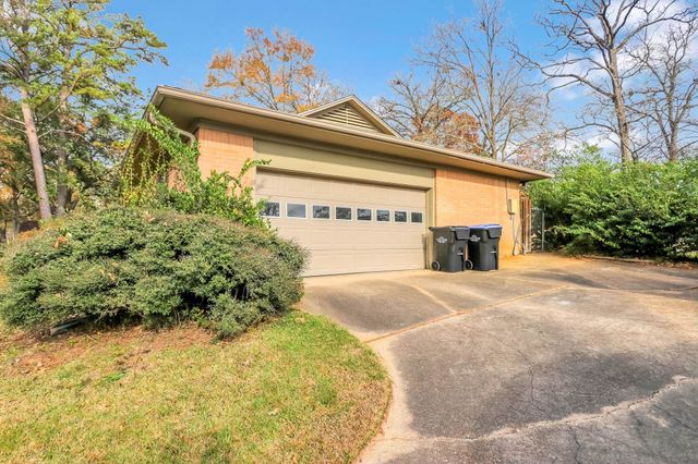 2008 Wood Place, Longview, TX 75601