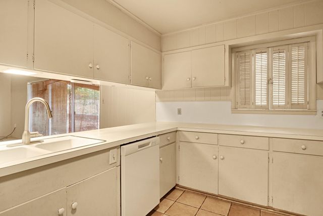 2008 Wood Place, Longview, TX 75601