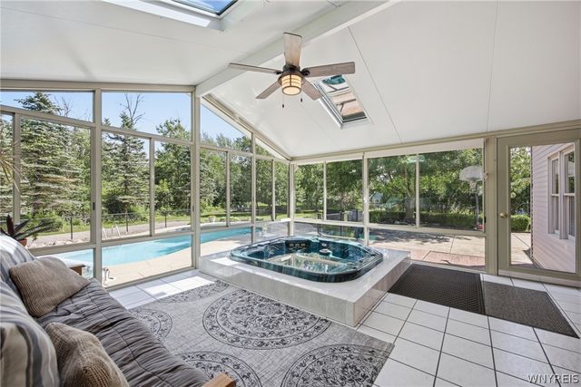 52 Quail Run Lane, Lancaster, NY 14086