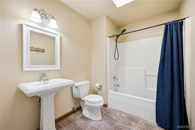 52 Quail Run Lane, Lancaster, NY 14086