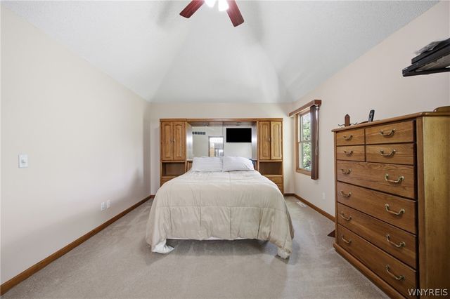 52 Quail Run Lane, Lancaster, NY 14086