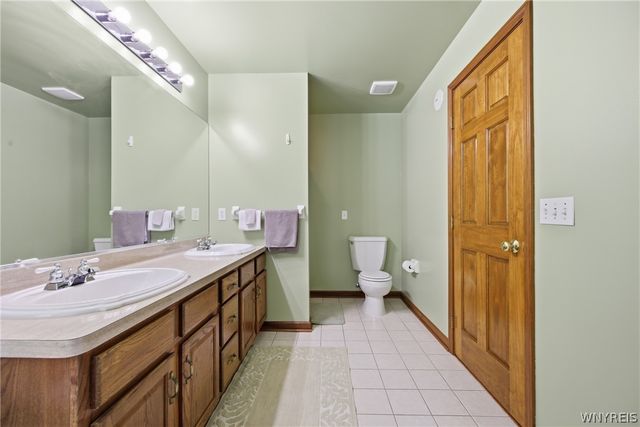 52 Quail Run Lane, Lancaster, NY 14086