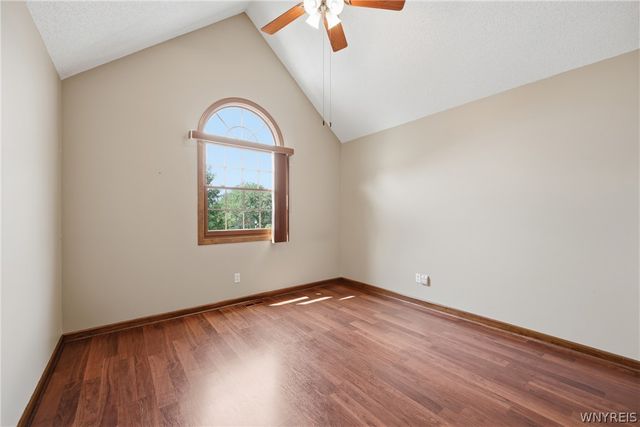 52 Quail Run Lane, Lancaster, NY 14086