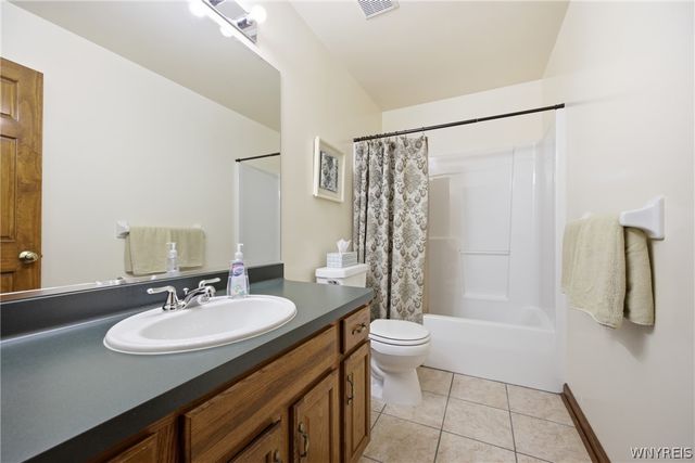 52 Quail Run Lane, Lancaster, NY 14086