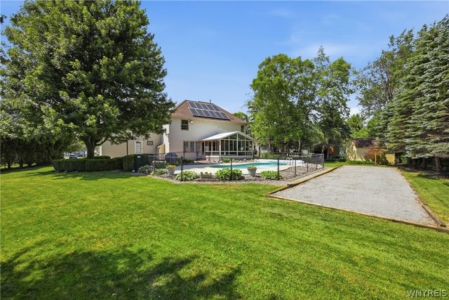 52 Quail Run Lane, Lancaster, NY 14086
