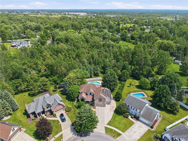 52 Quail Run Lane, Lancaster, NY 14086