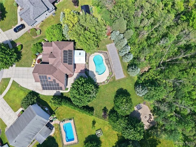 52 Quail Run Lane, Lancaster, NY 14086