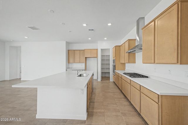 356 W FLOYD Drive, San Tan Valley, AZ 85140