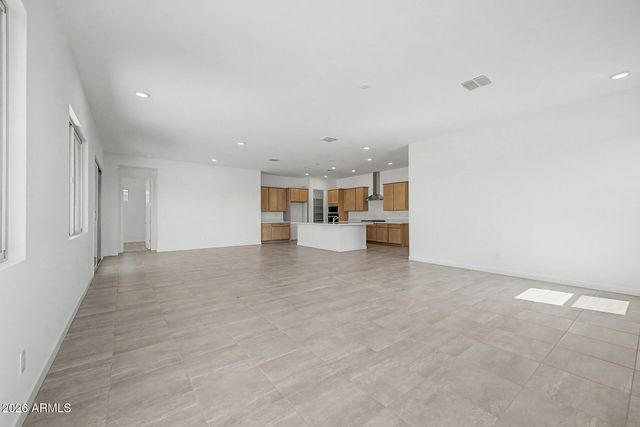 356 W FLOYD Drive, San Tan Valley, AZ 85140