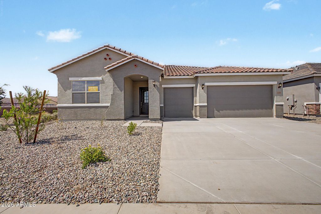 356 W FLOYD Drive, San Tan Valley, AZ 85140