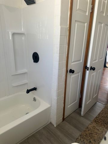 13620 S Atlantic Avenue, Riverdale, IL 60827