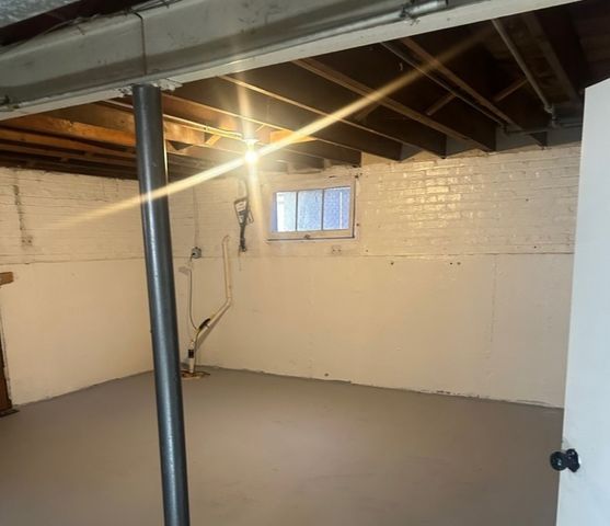 13620 S Atlantic Avenue, Riverdale, IL 60827