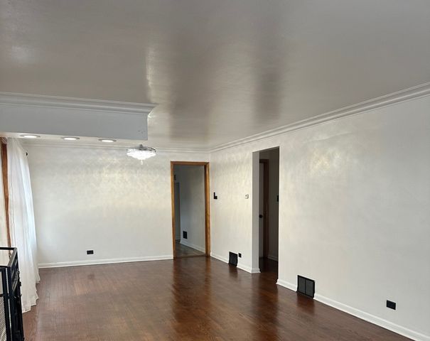 13620 S Atlantic Avenue, Riverdale, IL 60827