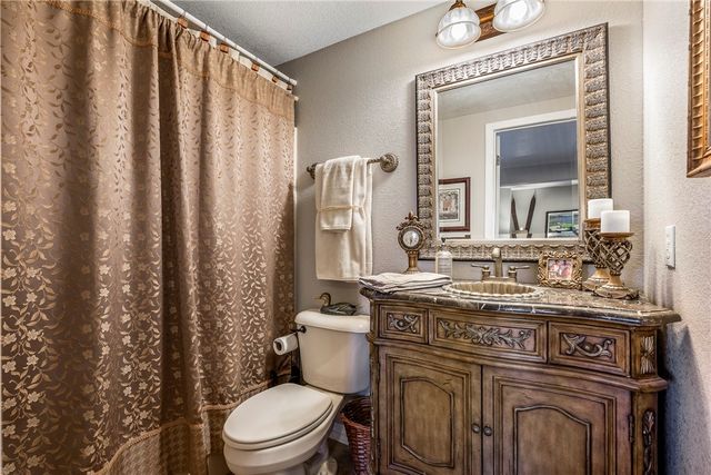 7 Brixham Lane, Bella Vista, AR 72714