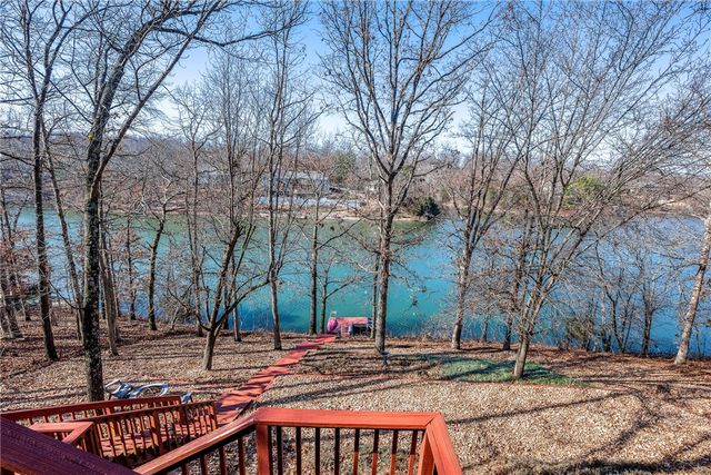 7 Brixham Lane, Bella Vista, AR 72714