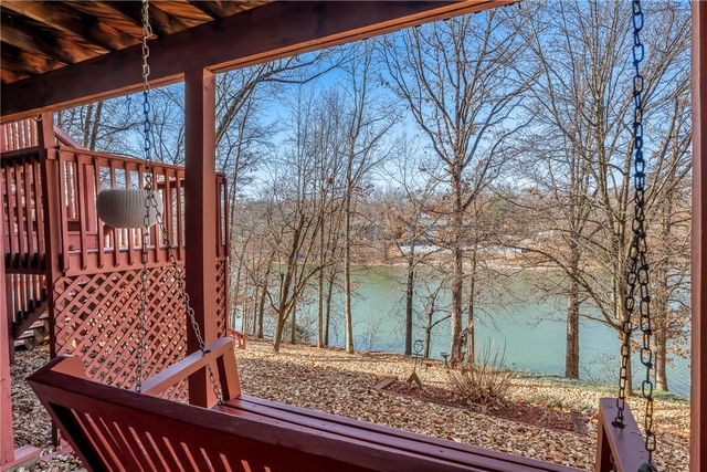 7 Brixham Lane, Bella Vista, AR 72714